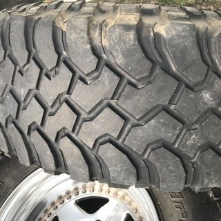 ランクル等に  マッドタイヤアルミセット