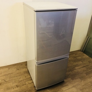 SHARP 冷蔵庫　2015年製　137L 中古】【設置込み】シャープ 137L 2015年製 単身用2ドア冷凍
