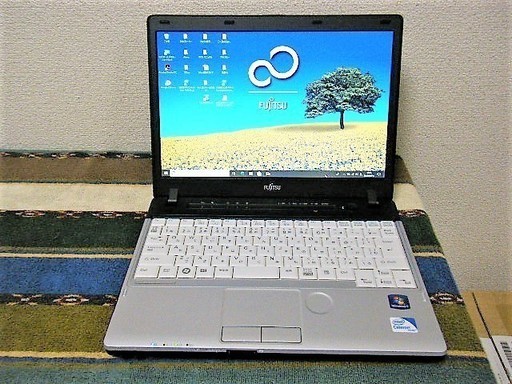 12.1インチ軽量薄型/富士通/速！新品SSD120GB保証付き/バッテリー4H/Office2016/メモリ4GB/すぐ使えるWin10メディア作成ツール付/すぐ繋がるWi-Fi/移動用プレゼン用に最適