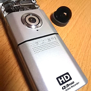 高音質マイク内臓 ビデオカメラ ZOOM Q3HD ミニ広角レンズ付属