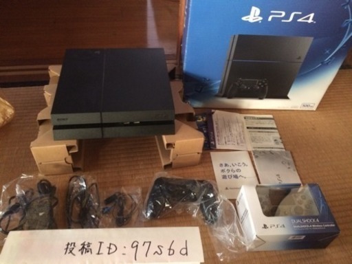 近隣配送無料☆ 中古美品 PS4フルセットプラス 追加用純正コントローラー付き☆送料込み(地域限定)☆直接引き取り歓迎☆早期受け取り希望☆