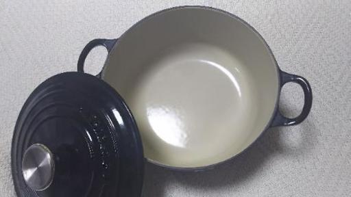 【交渉中】ルクルーゼ(Le Crueset) 20cm 両手鍋