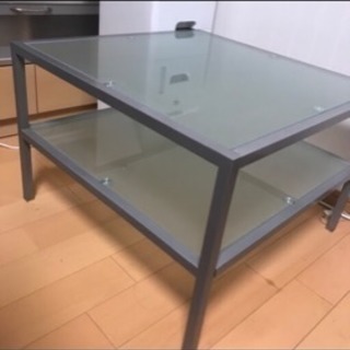 ガラステーブル 