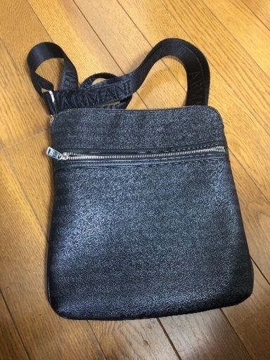 ARMANI鞄