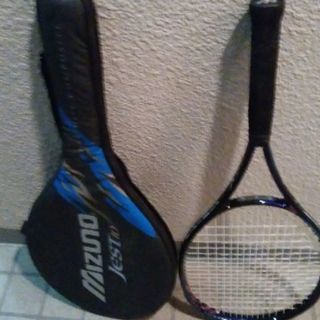 硬式用　テニスラケット（ケース付き）