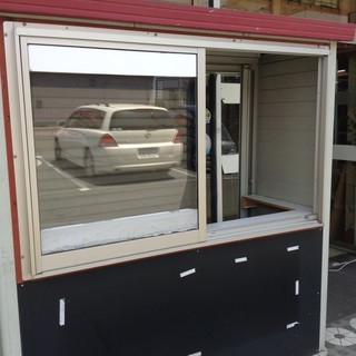 ヨド物置 スチール物置 カスタマイズ品 屋外カウンター 引き取り限定