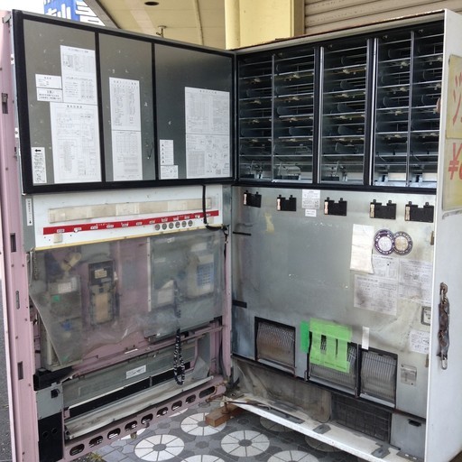 本物保証!  ドリンク用 東芝 VF-HV30A 自動販売機 現状渡し 引き取り限定 その他