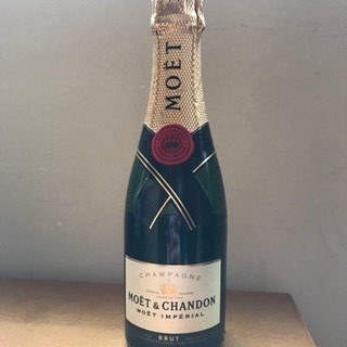 【取引中】シャンパン モエ・エ・シャンドン 200ml