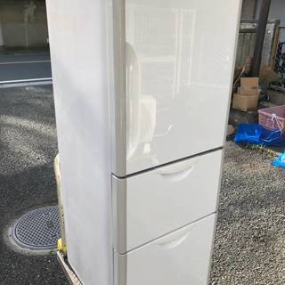 HITACHI 日立 ノンフロン冷凍冷蔵庫 R-27YS 3ドア...
