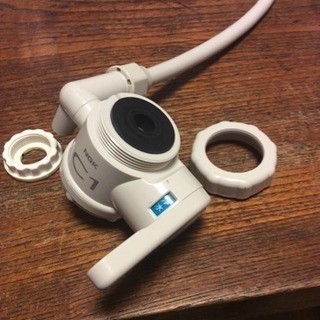 カタログハウスC1浄水器 本体と新品カートリッジ別便で直送。