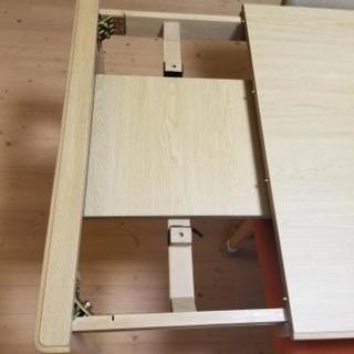 【値下げしました】ダイニングセット　伸縮机　使用期間１年