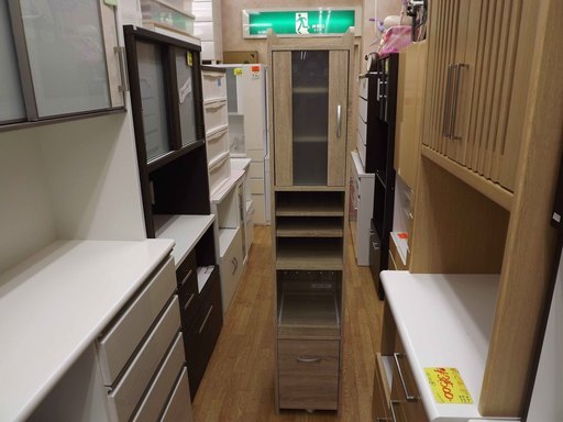 スリム収納棚　隙間収納　スリムキッチンラック　幅３３ｃｍ　札幌　西岡発
