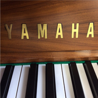 人気あるからもう１台！ヤマハW101B　弾き比べできます。