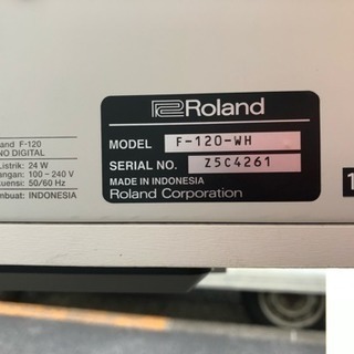 ♫ 中古電子ピアノ ローランド F-120 WH 2012年製 ♫