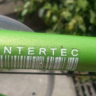 Intertec自転車　グリーンなクロスバイク