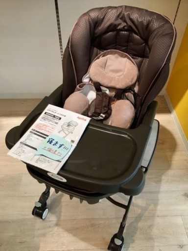 ■店頭引取限定■Aprica 電動ベビーラック ハイローチェア ユラリズム オートプラスDX