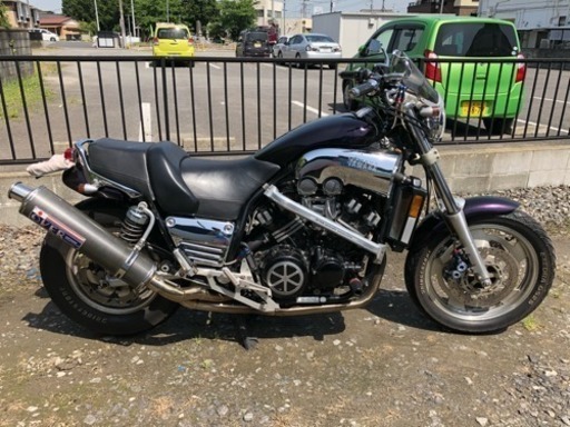【値下げ中】V-MAX1200 2LT ☆カナダ仕様☆逆車です☆カスタム多数☆車検H31年5月まで☆