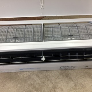 HITACHI 2011年式 2.2kwルームエアコン