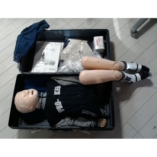 ★未使用品★ Laerdal（レールダル）心肺蘇生法（CPR）トレーニングの人形【子供タイプ】