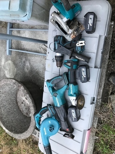 マキタ色々、サンダー、ハンマードリル、丸ノコ