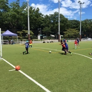 渋谷区周辺にて小学生向けのサッカースクールをお探しの方は「SMS...