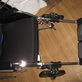 マツナガMW14　　リクライニング車椅子　