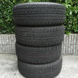 ブリザック REVO2 スタッドレスタイヤ 215/65R16