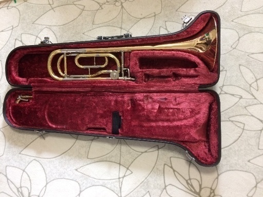 ヤマハテナーバストロンボーン YSL820GII ヤマハテナーバストロンボーン YSL820GII