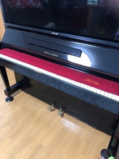 アップライトピアノ