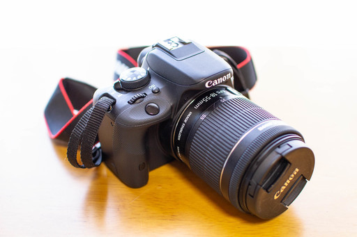 【受け渡し予約済み】Canon EOS Kiss X7 ダブルズームレンズキット