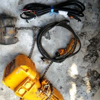 キトークレーン　電動　500ｋｇ