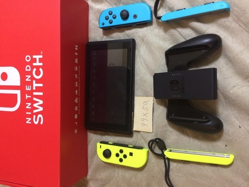任天堂スイッチ本体一式（限定色）