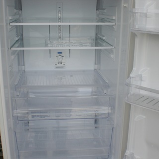 2017年製 271L 冷蔵庫　Sharp SJ-PD24C-W (No.183)