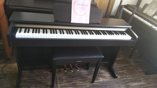 代引き人気  ヤマハ　電子ピアノ　CLP-320R　2009製 鍵盤楽器、ピアノ