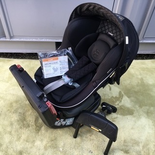 コンビ☆チャイルドシート ラクティアターン EG TA☆キルト