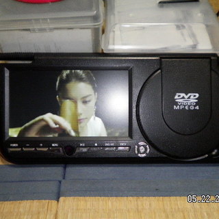 バィザー７型DVDプレーャー一体型モニター備品３０００円