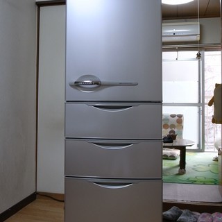 サンヨー冷凍冷蔵庫4ドア SR361G