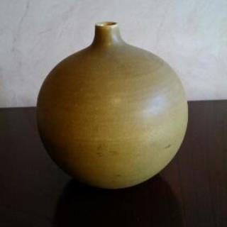 陶器製・花瓶