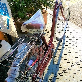 ☆特価新車！26インチ 重くならないオートライト レッド♪