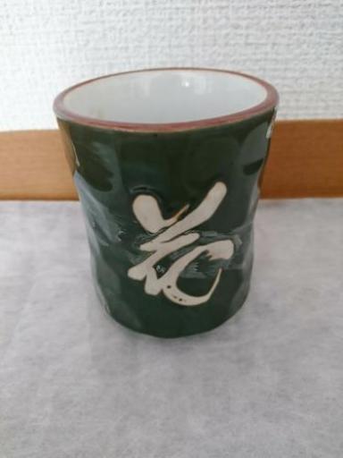 断捨離sale No 雪 花 月 漢字 一文字ずつ書かれた湯呑み 和食器 陶器 湯飲み 和洋食器大量出品 まとめて配送 直接引き取り Marianasui 倉敷の生活雑貨の中古あげます 譲ります ジモティーで不用品の処分