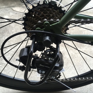 新車　クロスバイク マットカーキ
