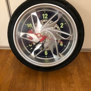 タイヤ型掛け時計☆