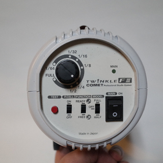 COMET コメット twinkle ツインクル 02 FⅢ 白