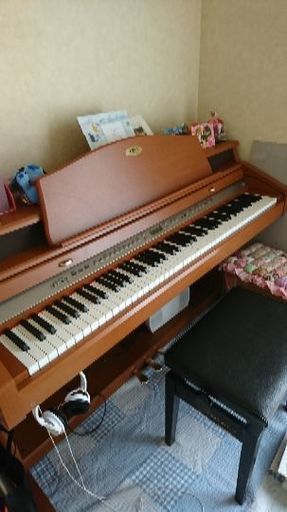 木製鍵盤KAWAIの電子ピアノ 木製鍵盤KAWAIの電子ピアノ