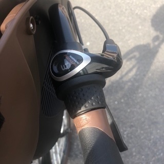 値下げ半年使用！美品子供乗せ自転車