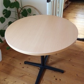 【ブランド】カフェ丸テーブル【美品】4台セット