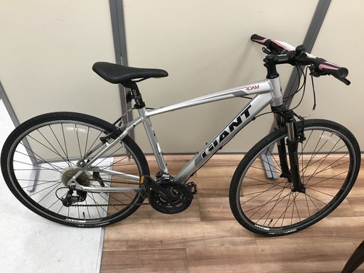 GIANT　ロードバイクROMA2