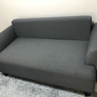 IKEAの二人掛けソファ☆引越しの為早急に買える方価格交渉