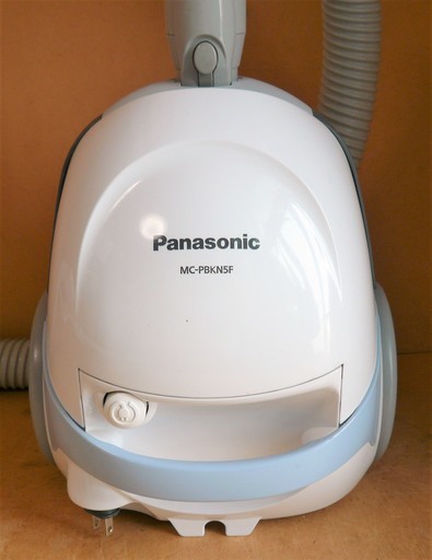 パナソニック Panasonic Mc Pbkn5f A 紙パック式電気掃除機 使いやすい ロボコン 港南台の生活家電 掃除機 の中古あげます 譲ります ジモティーで不用品の処分