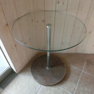 ガラストップ円型テーブル（ミーティングテーブル／コーヒーテーブル）